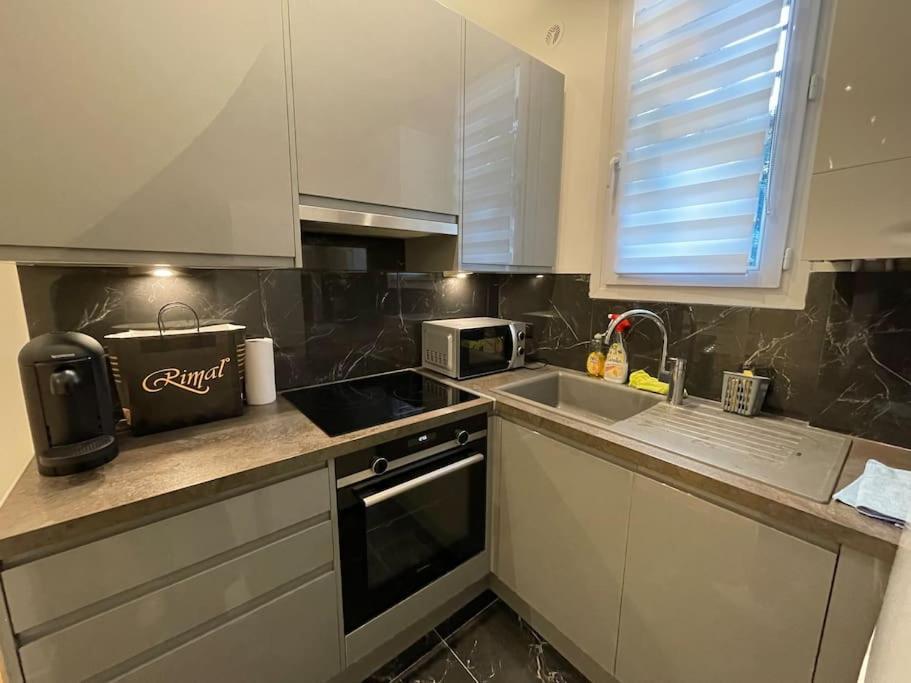 Paris Centre Clamart Hopital Percy Appart 2 Pieces Tres Lumineux Grand Luaran gambar