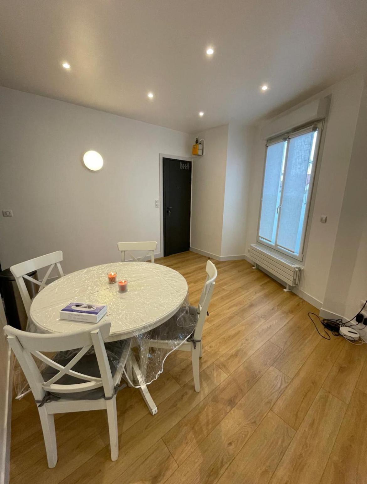 Paris Centre Clamart Hopital Percy Appart 2 Pieces Tres Lumineux Grand Luaran gambar